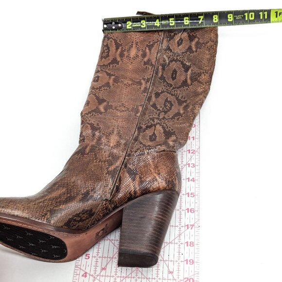 Trask Women Elena Snake Print Leather Western Cowboy Wide Calf Boots size 10 - Picture 9 of 11